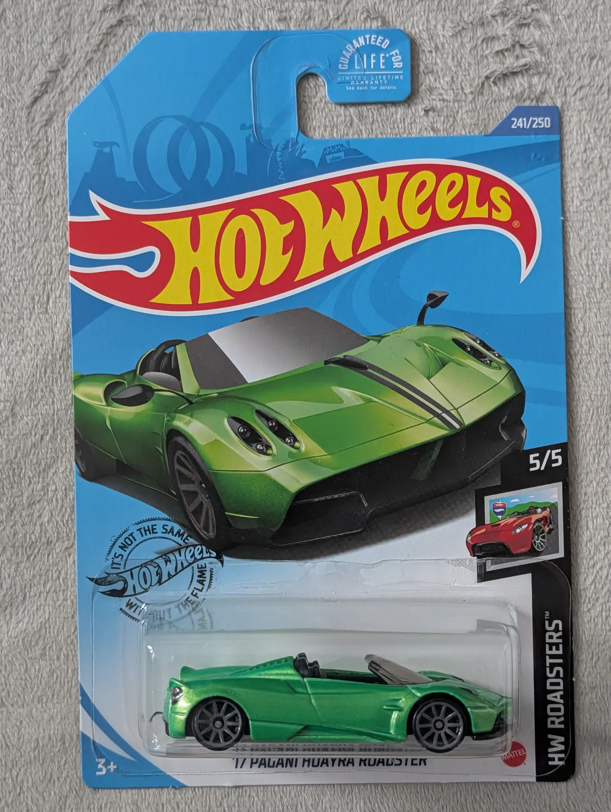 Image of '17 Pagani Huayra Roadster