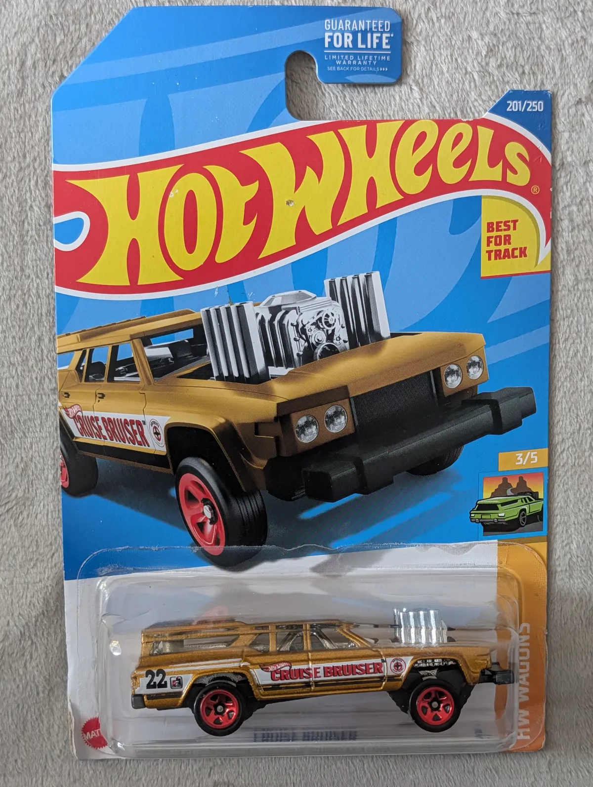 Image of Cruise Bruiser