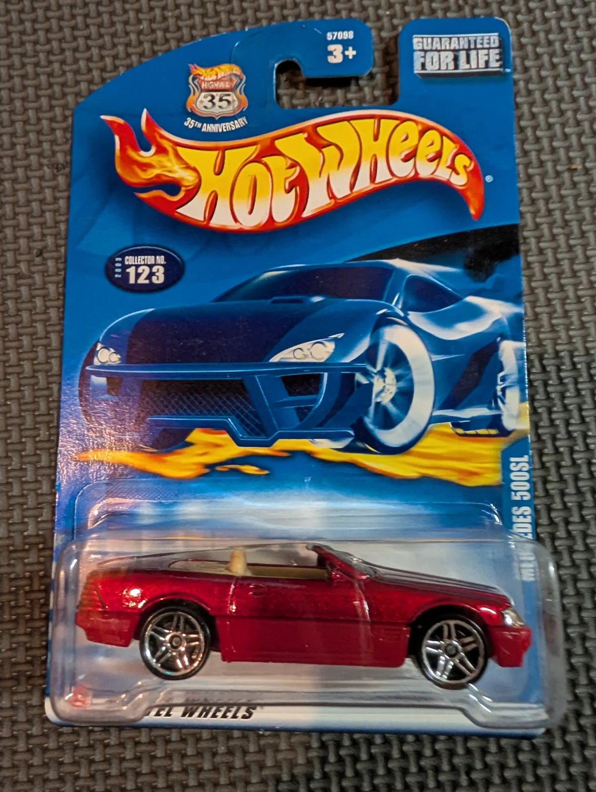 Image of Mercedes 500SL