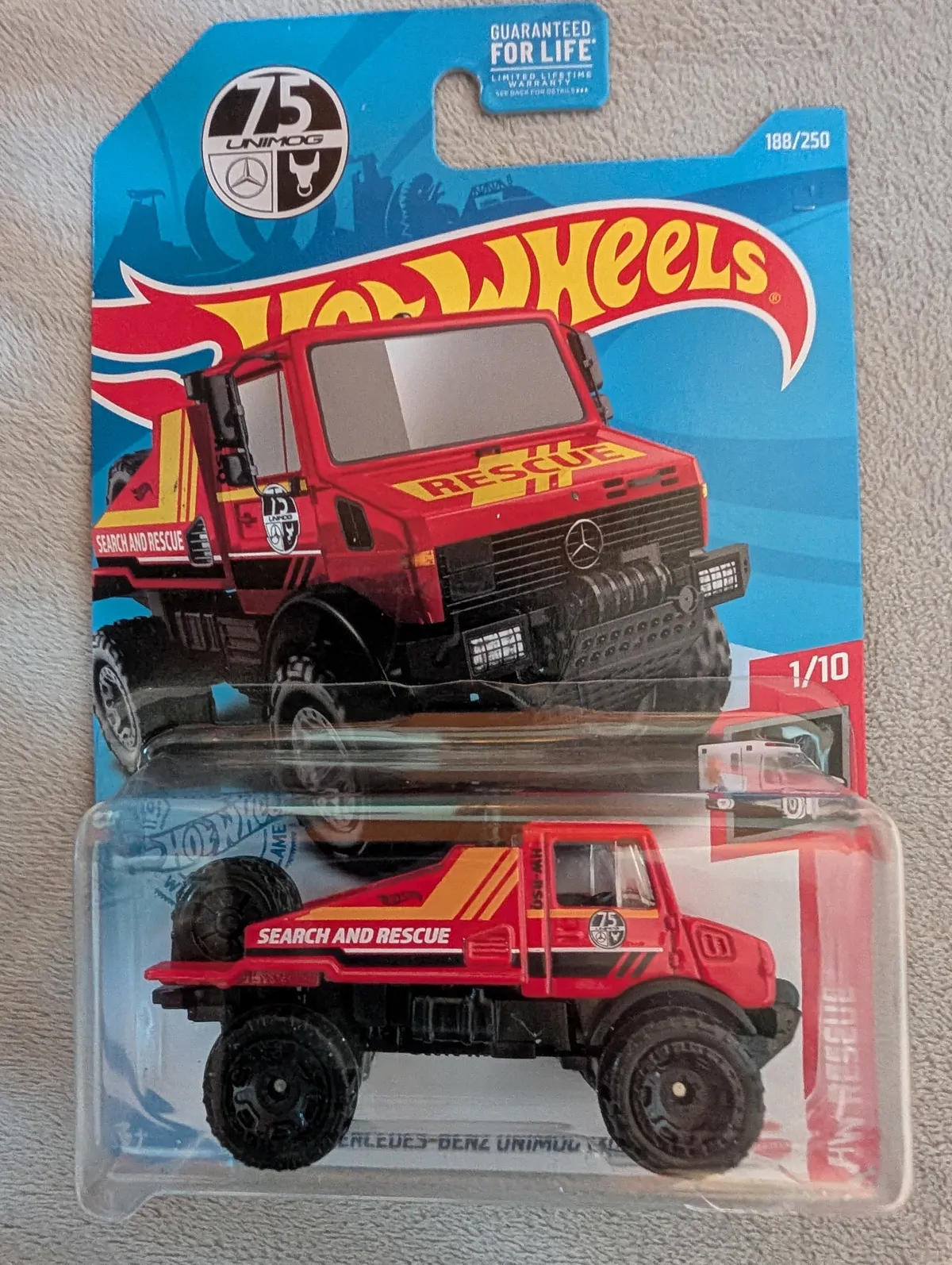 Image of Mercedes-Benz Unimog 1300