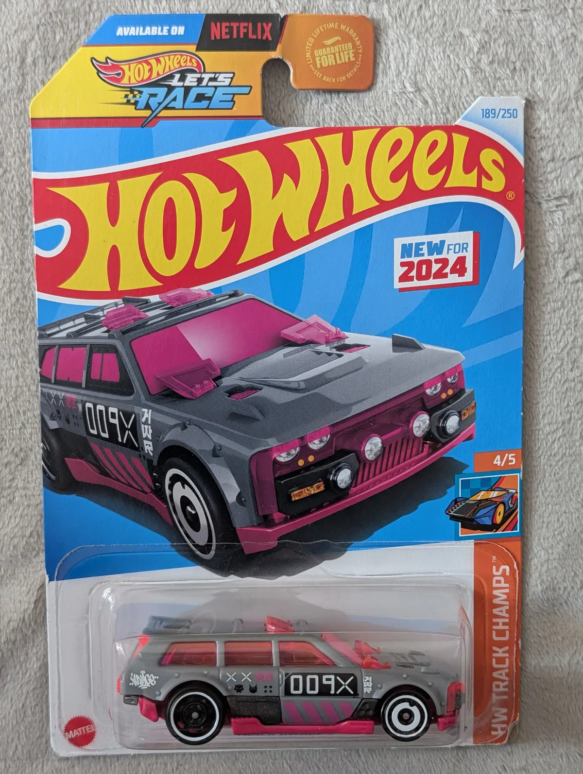 Image of Track Dwagon